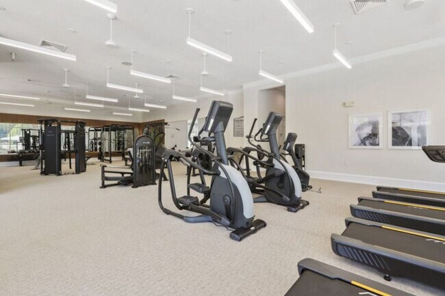 Building Photo - 1770 Bearberry Cir