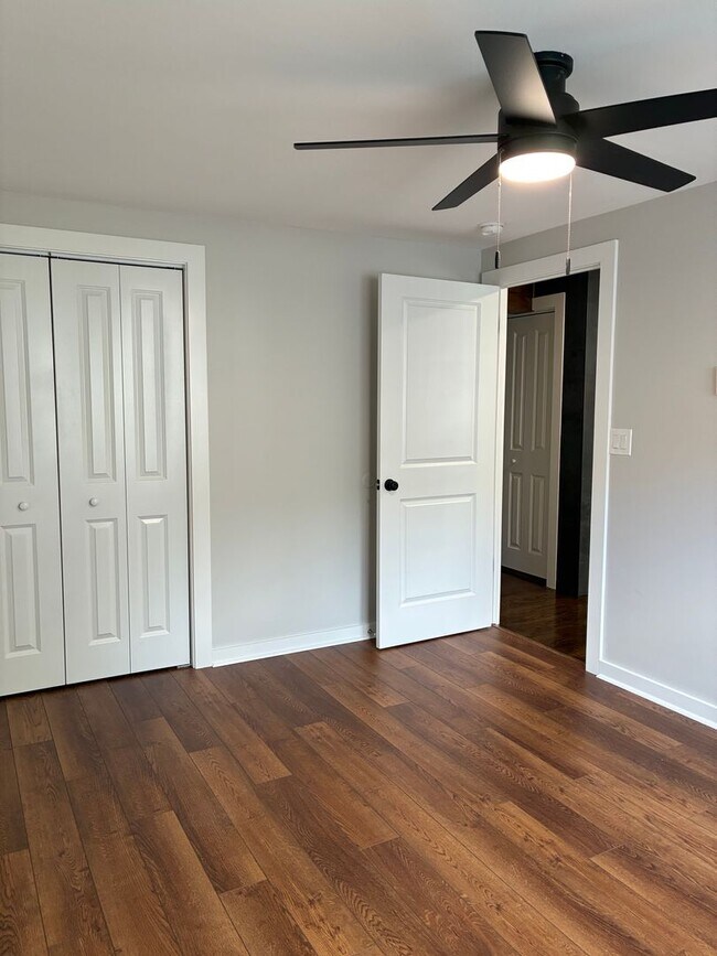 Building Photo - Clayla Properties