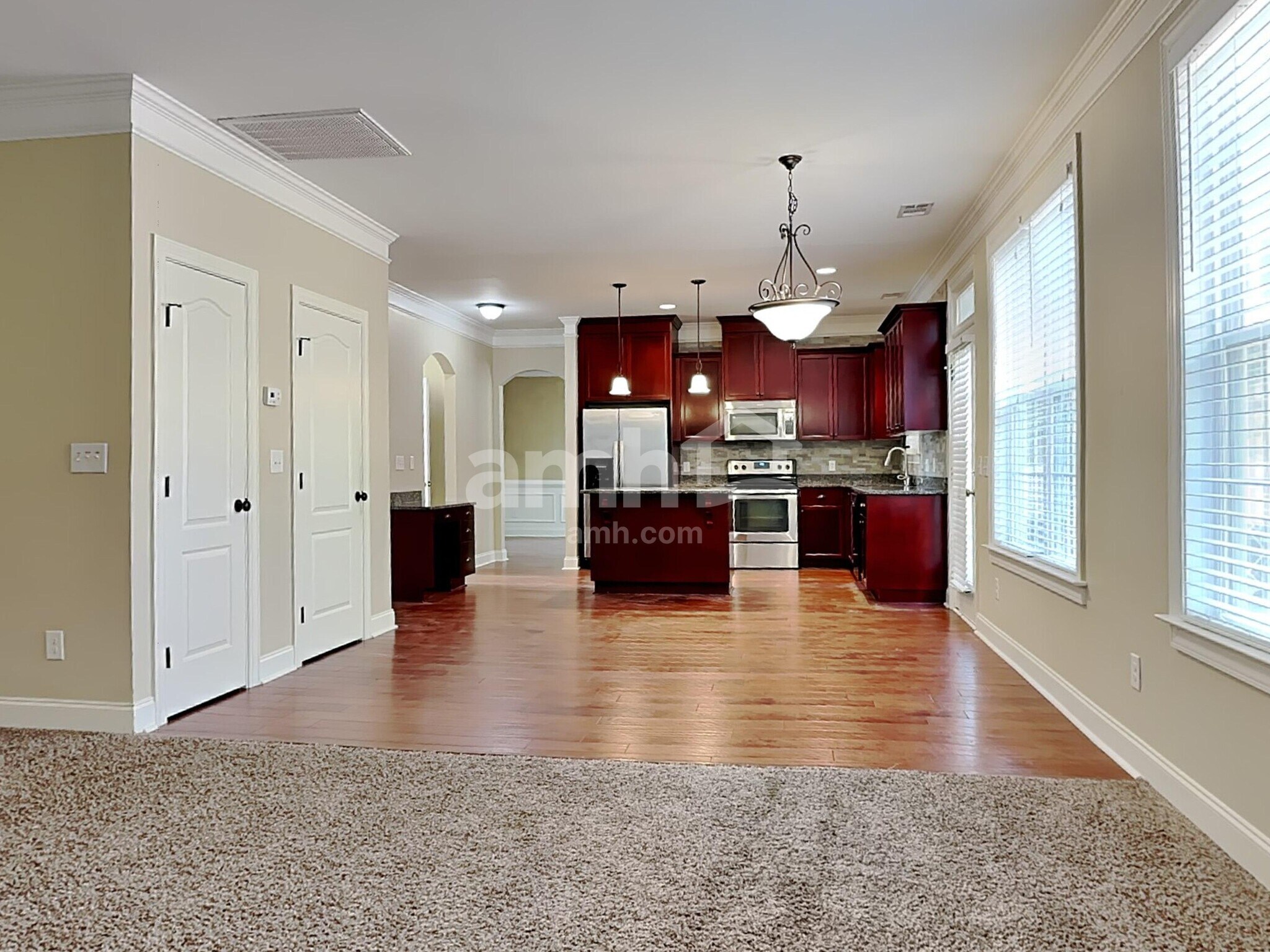 Building Photo - 112 Broken Bit Cir