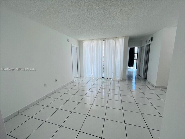 Building Photo - 2055 SW 122nd Ave