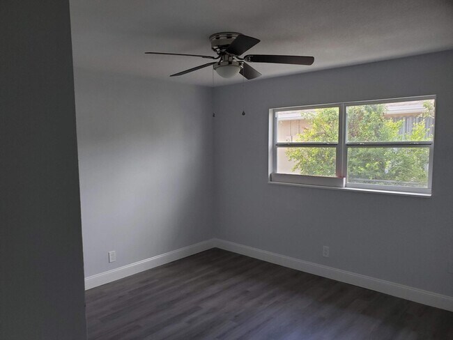 Building Photo - 516 NW 53rd St