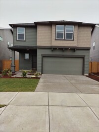 Building Photo - Newer home in NE Salem