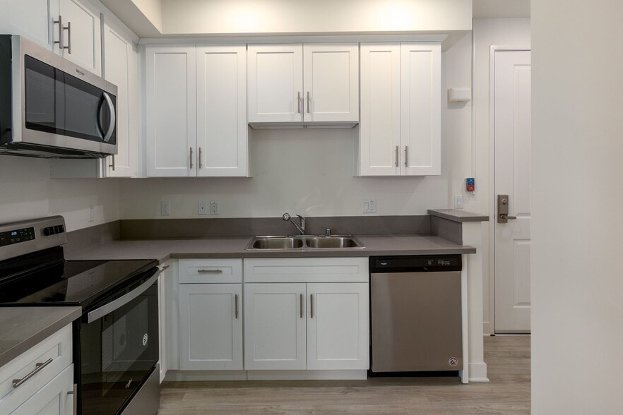 Interior Photo - Soul NoHo Apartments