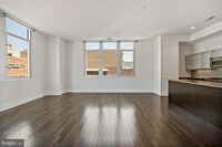 Building Photo - 1101 Locust St