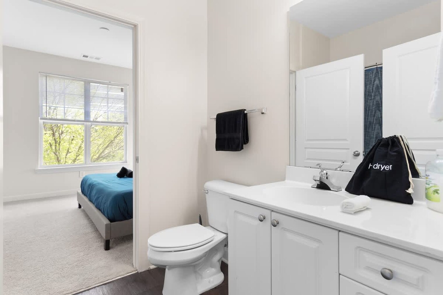 Building Photo - 7038 Almaden Way