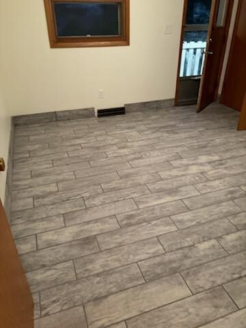 Building Photo - 8127 W Appleton Ave