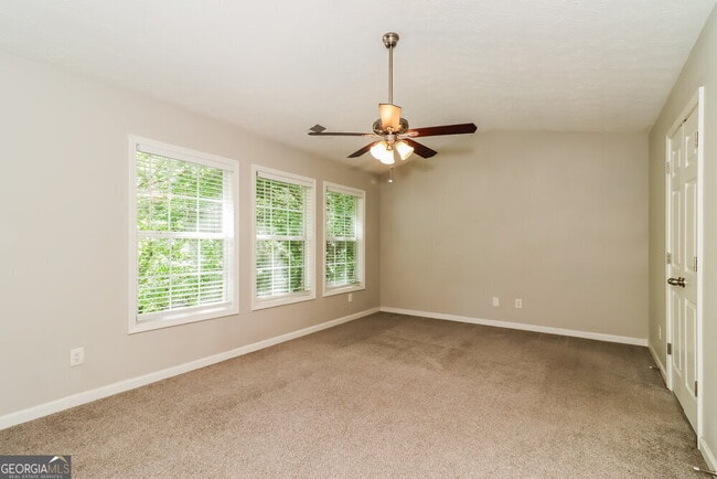 Building Photo - 7106 Hillcrest Chase Dr SW