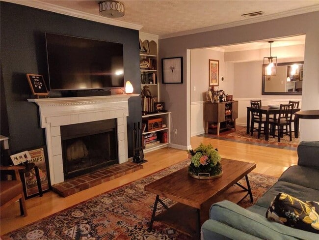 Building Photo - 2025 Brian Way