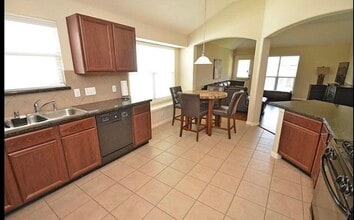 Building Photo - 15834 Sarasam Creek Ct