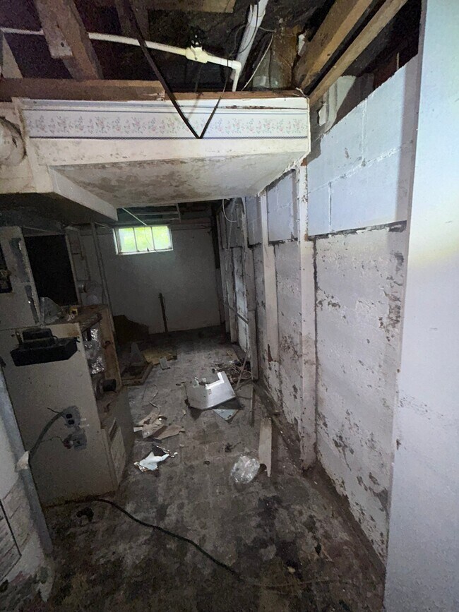 Building Photo - 17 Cahokia St