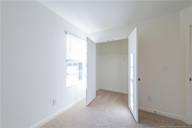 Building Photo - 55 Fern Ridge Dr