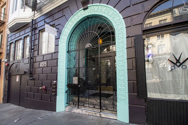 Building Photo - 455 Hyde