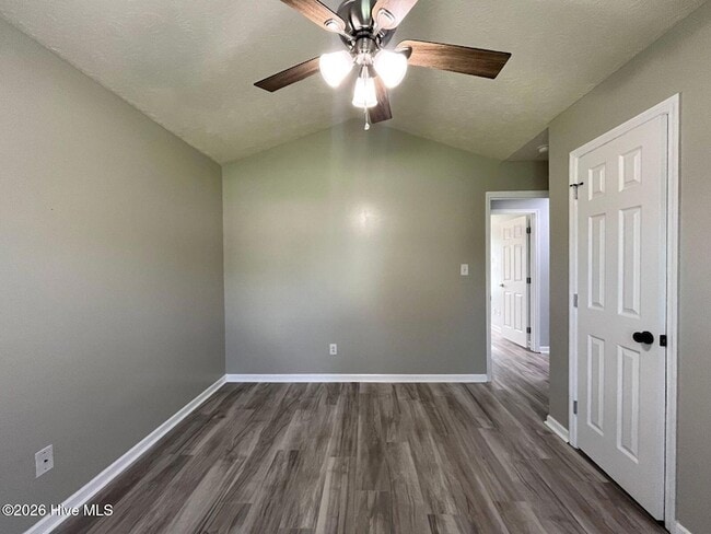 Building Photo - 108 Chapel Hill Dr