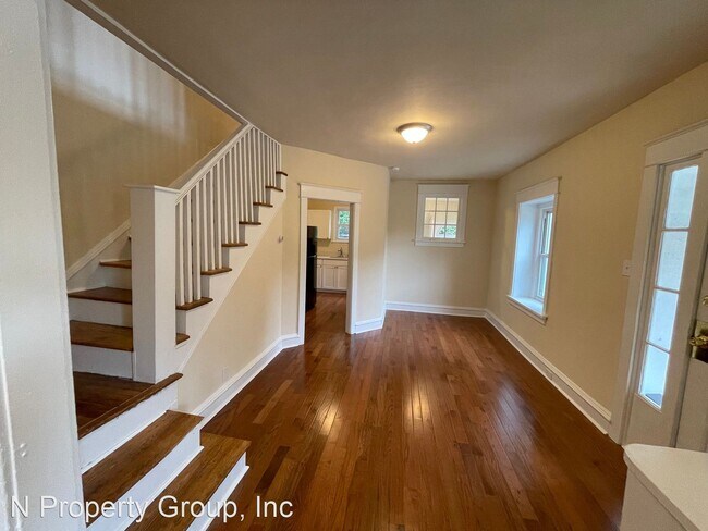 Primary Photo - 3 br, 1 bath House - 143 Highland Ave