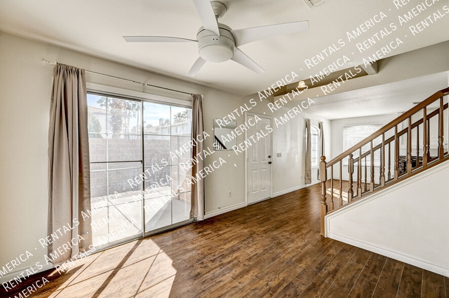 Building Photo - 8144 Autumn Star Ave