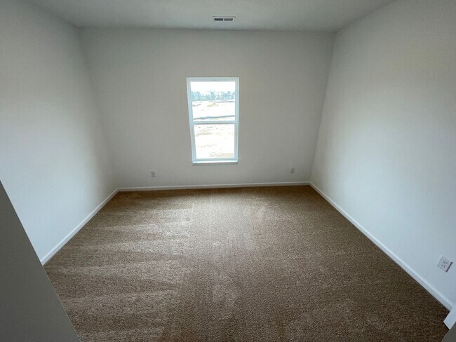 Building Photo - New Home East Jefferson For Rent