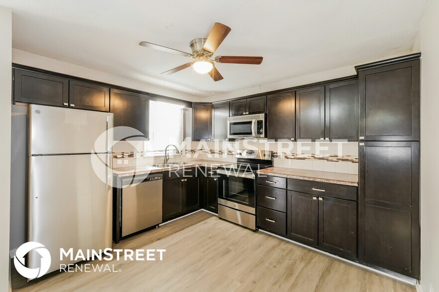 Building Photo - 13113 E 44th Terrace S