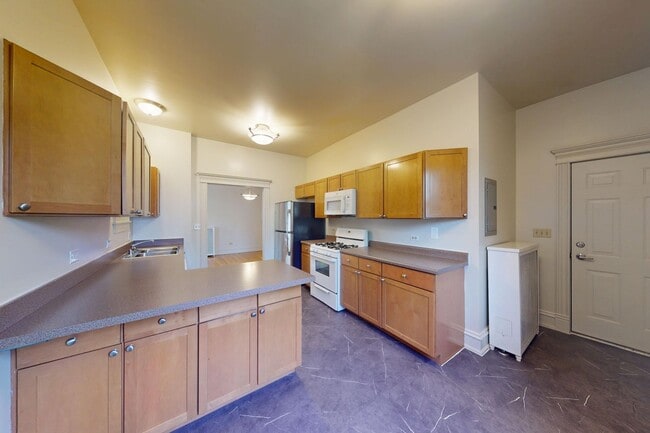 Floorplan - 5533 S. Blackstone