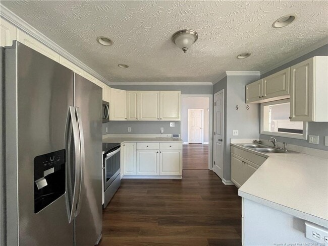Building Photo - 6311 Nakoma Way