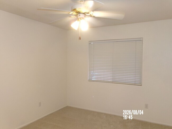 Building Photo - 5319 Silvergate St