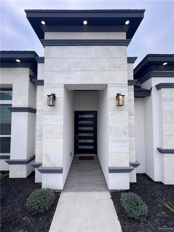 Building Photo - 31 E Kennedy Ave