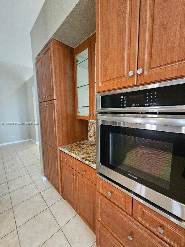 Building Photo - 18628 Ocean Mist Dr