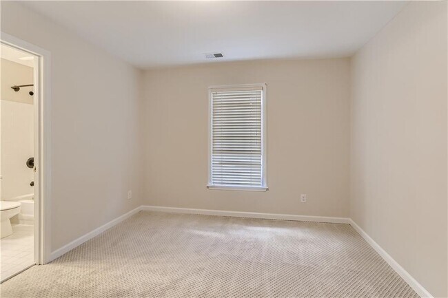 Building Photo - 4612 Chardonnay Ct