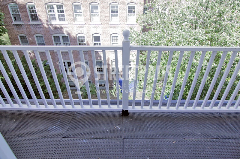 Building Photo - 1 Langdon Sq