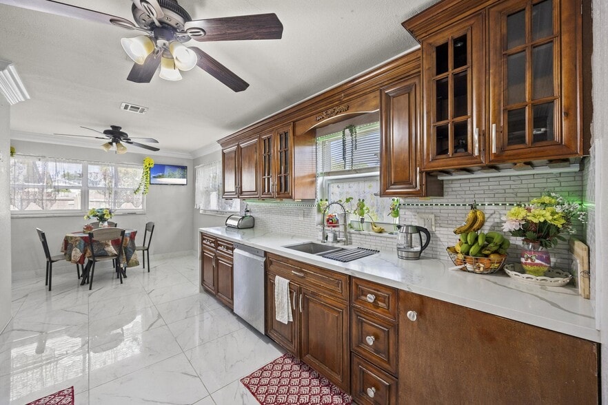 Building Photo - 22731 SW 55th Way