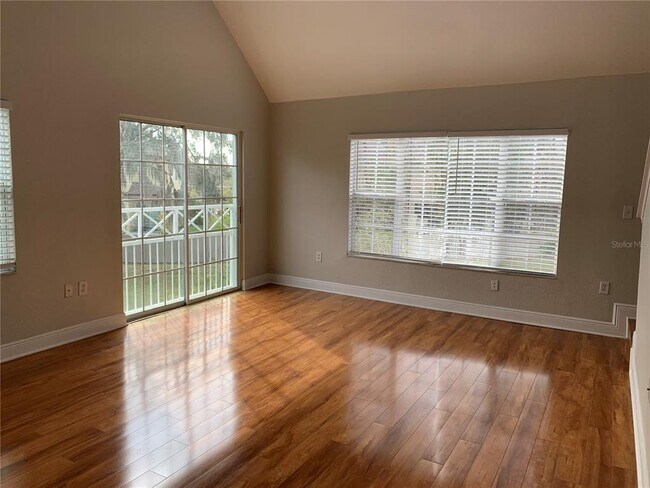 Building Photo - 10416 White Lake Ct