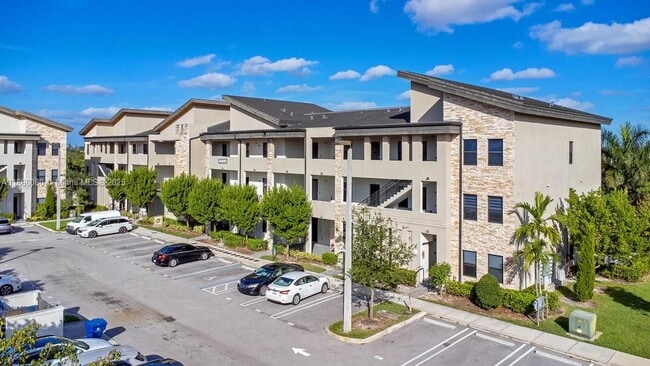 Building Photo - 8175 NW 104th Ave