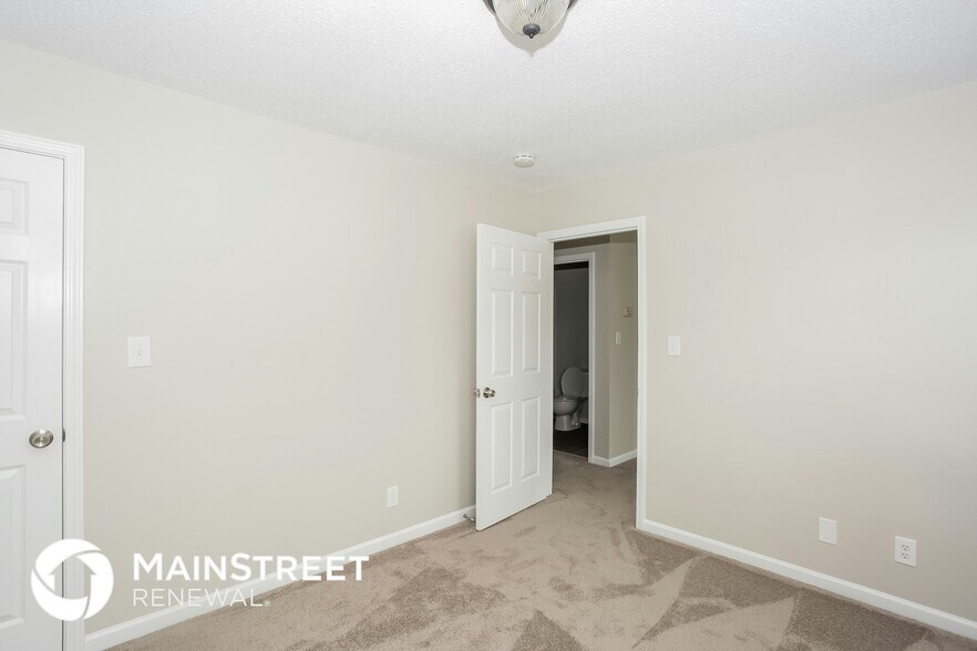 Building Photo - 108 Brookstone Way