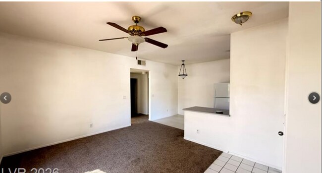 Building Photo - 5655 E Sahara Ave