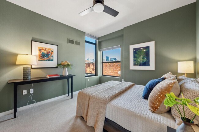 Building Photo - Refined Urban Condominium at Jack London S...