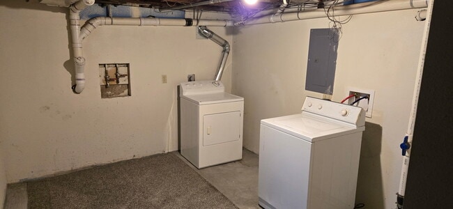 Building Photo - 2505 Central Ave