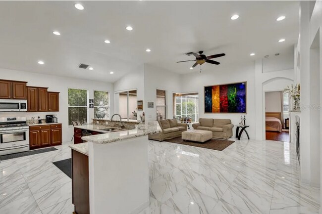 Building Photo - 9512 Greenpointe Dr