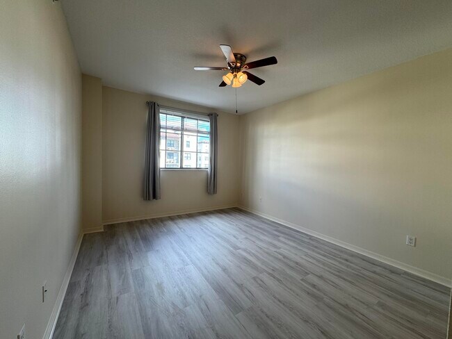 Building Photo - 233 S Federal Hwy