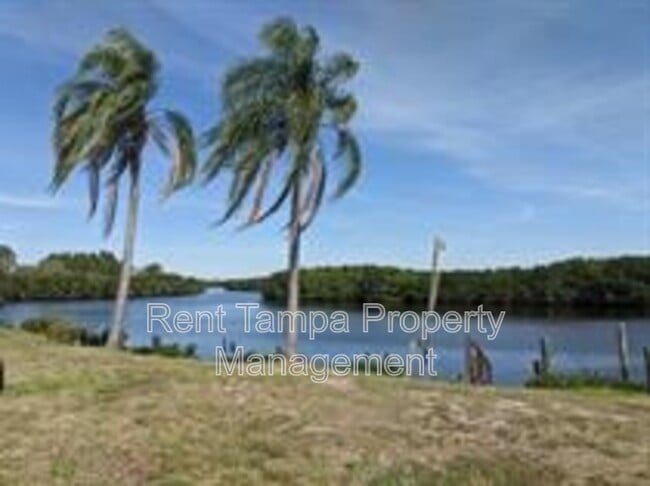 Building Photo - Neptune Drive - 1124