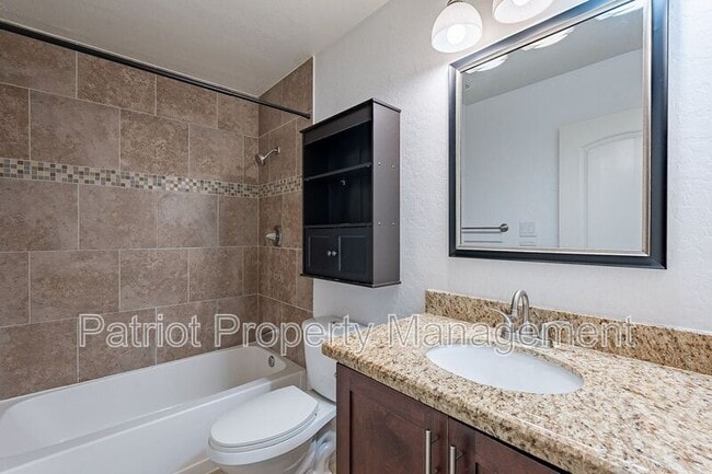 Building Photo - 7531 E McKinley St