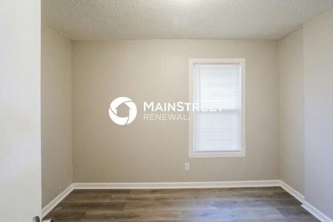 Building Photo - 5831 E 29TH TER, KANSAS CITY, MO 64129