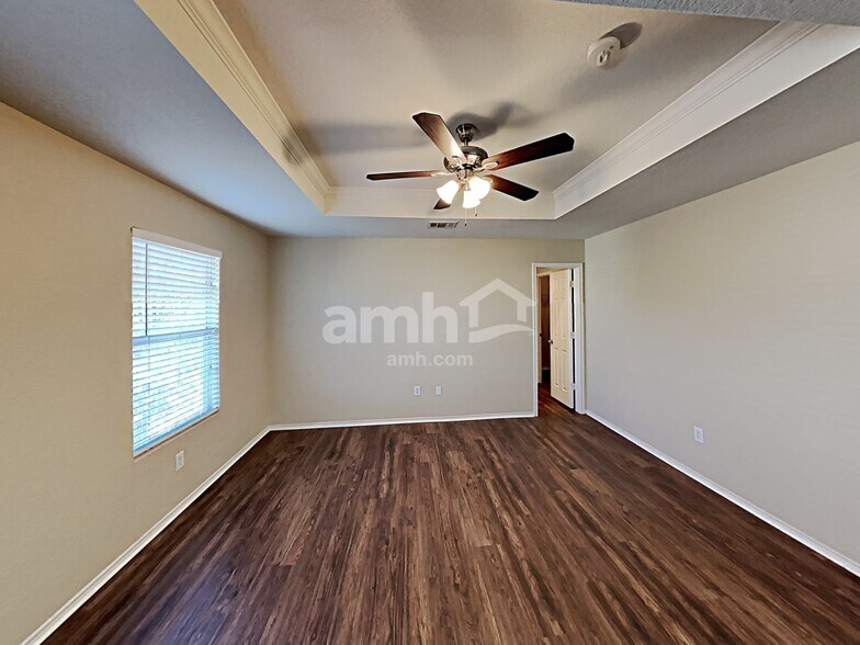 Building Photo - 9331 Juniper SPG