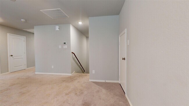 Building Photo - 24702 Crimson Pine Dr