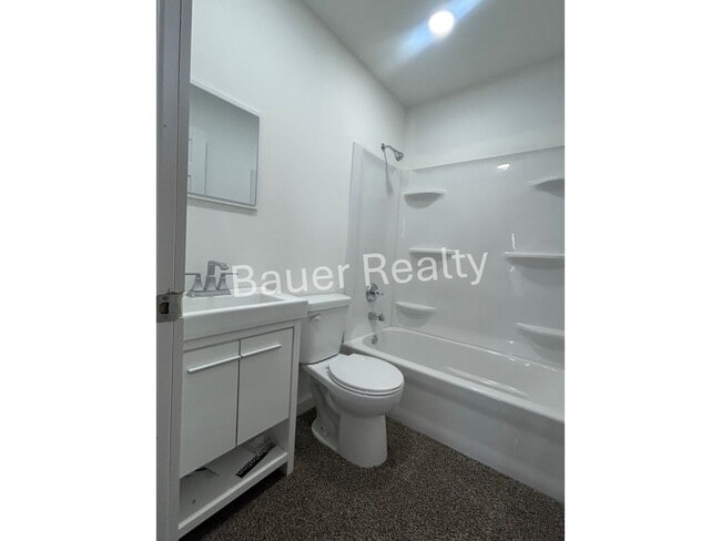 Building Photo - 1427 Township Rd 608