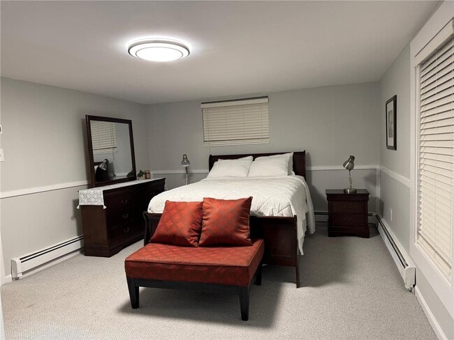 Building Photo - 1131 Lincoln Ave