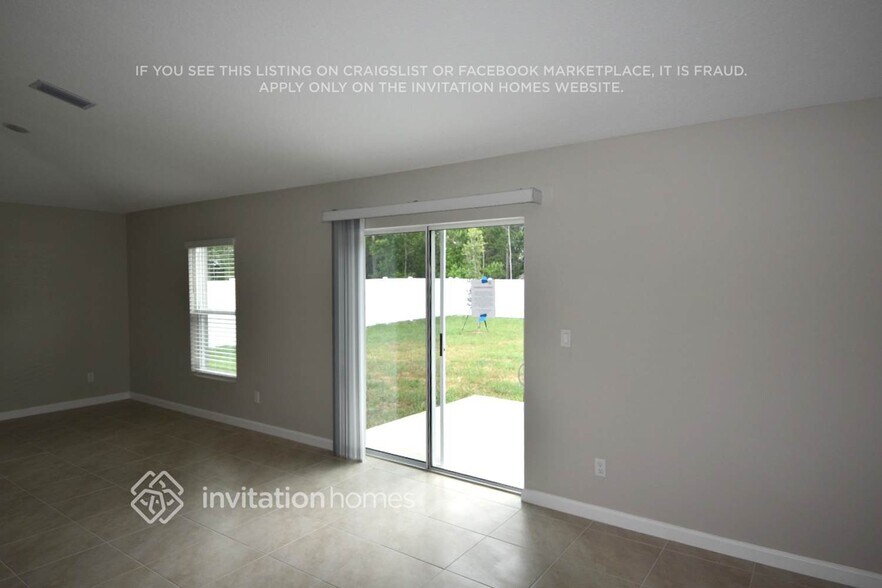 Building Photo - 1814 SE Genaro Terrace