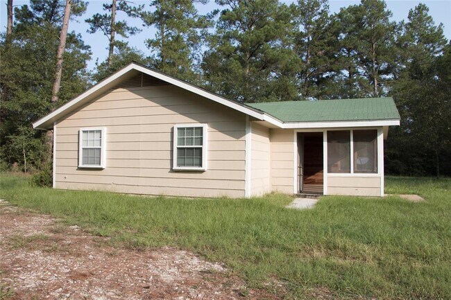 Building Photo - 20 White Oak Dr
