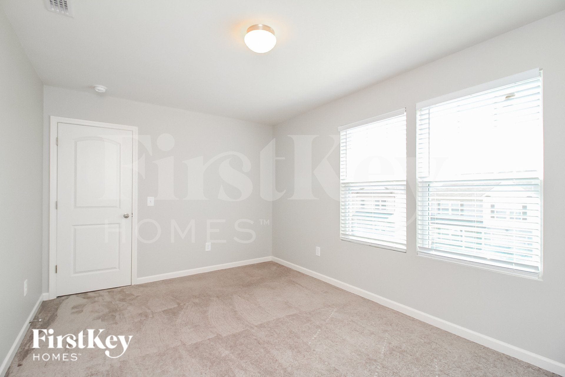 Building Photo - 335 Inlet Pl Dr