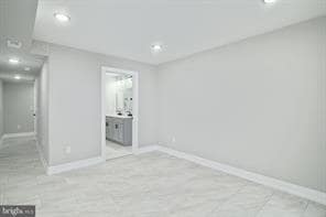 Building Photo - 411 W Hewson St