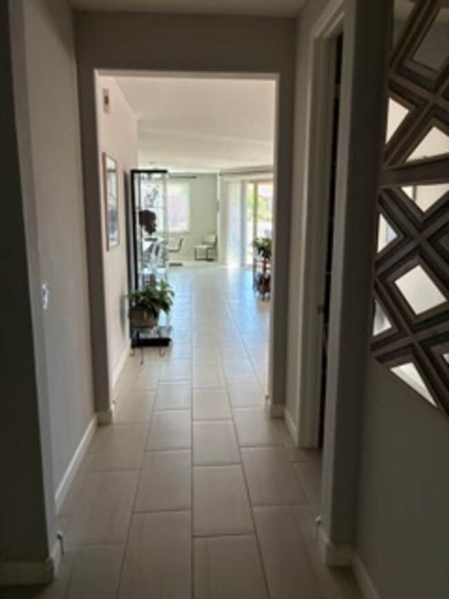 Building Photo - STUNNING NEWER HOME- GATED
