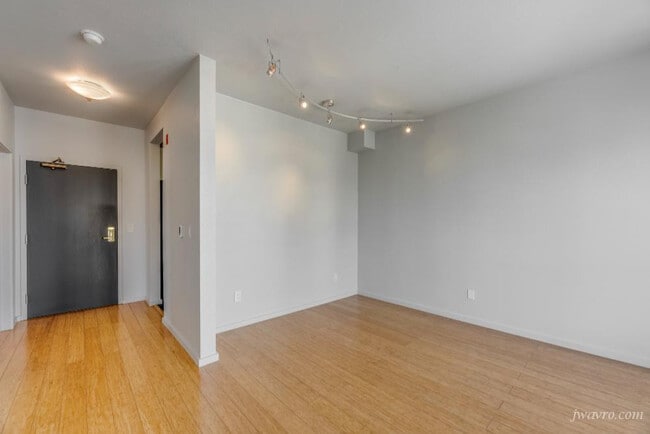 Building Photo - 603 Natoma St